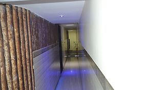 Hotel Blue Orchid Mumbai